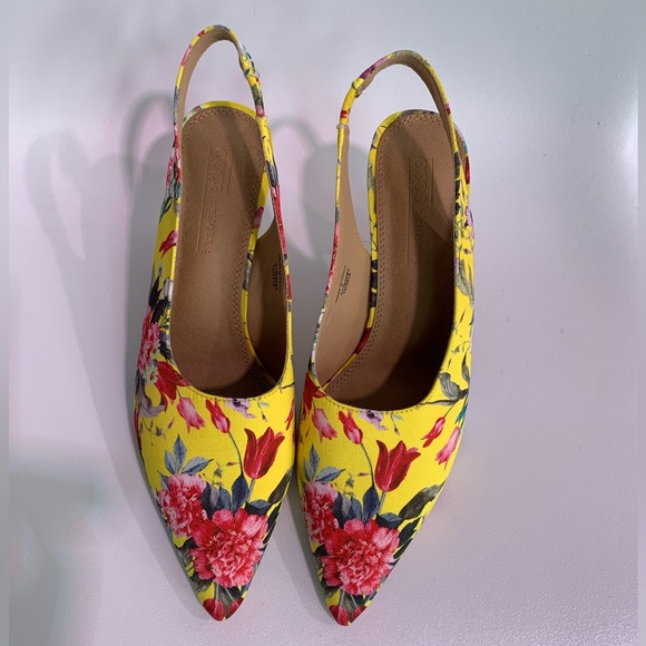 Floral mid heel sling back shoes - Picture 6 of 8